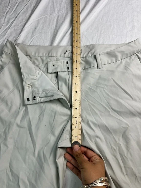 🤍 Nike Dri-FIT Golf Pants Beige Straight Leg Performance Women 12 8884 🤍 - Picture 8 of 13